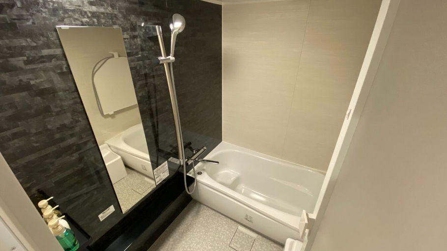 Bathroom 4, Tabinoteitaku Okinawa Naha 2nd, Naha
