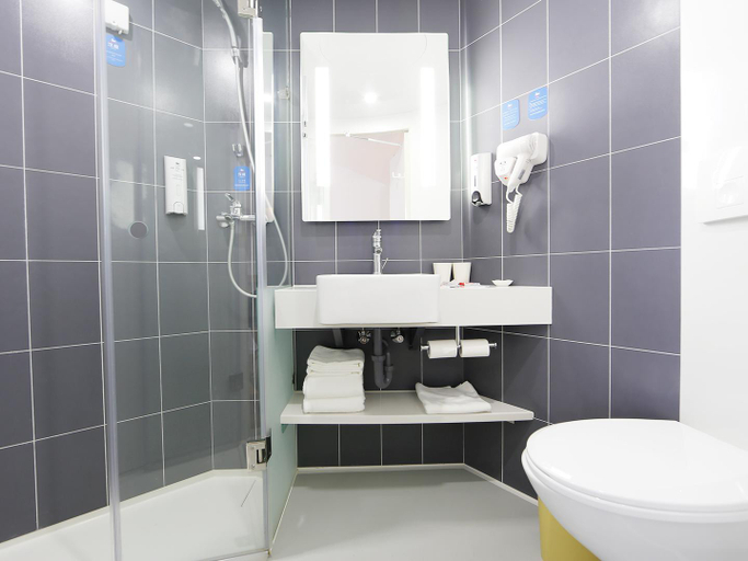 Bathroom 3, Hanting Hotel Changchun Railway Station Tiebei 2nd, Changchun