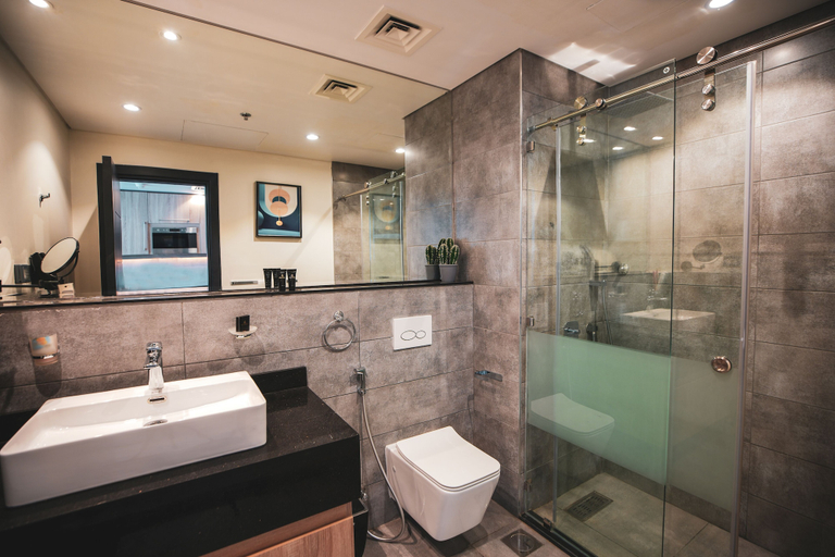 Bathroom 5, Royal Mansoura Residence Hotel, Doha