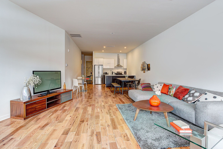 Others 4, Modern Suites NDG, Montréal