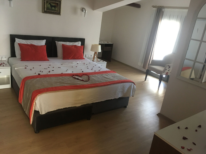 Bedroom 4, Imerhan Otel, Kuşadası