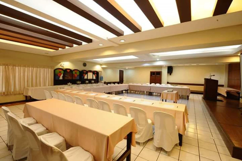 Food & Drinks 4, Lispher Inn, Davao City