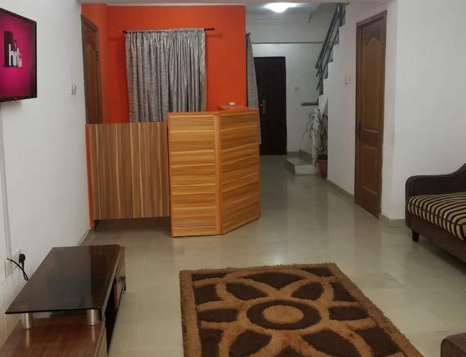 Others 5, Joanne's Court, Eti-Osa