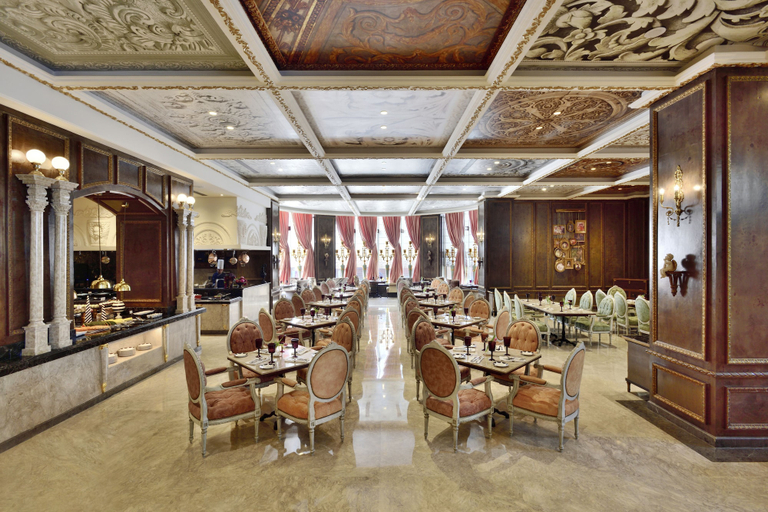 Food & Drinks 4, Radisson Blu Hotel Noida, Gautam Buddha Nagar