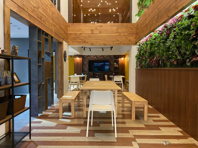 Others 2, Owl Hostel, Nantou