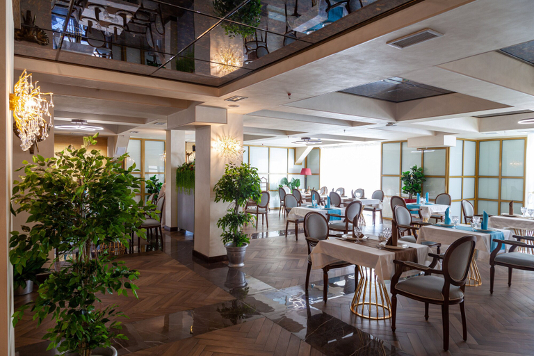 Food & Drinks 5, Somerset City Centre Atyrau, Makhambetskiy