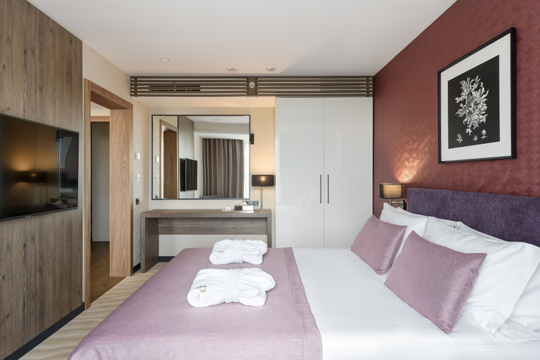 Bedroom 4, Premier Hotel Odesa, Odes'ka
