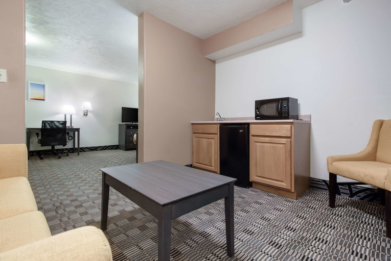 Others 5, Quality Inn & Suites McCook, Red Willow