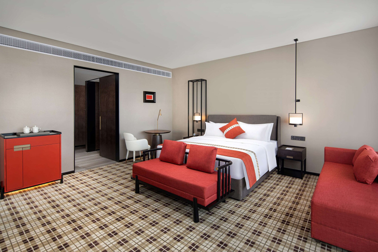 Bedroom 2, Ramada Plaza by Wyndham Xiangtan Wanlou, Xiangtan