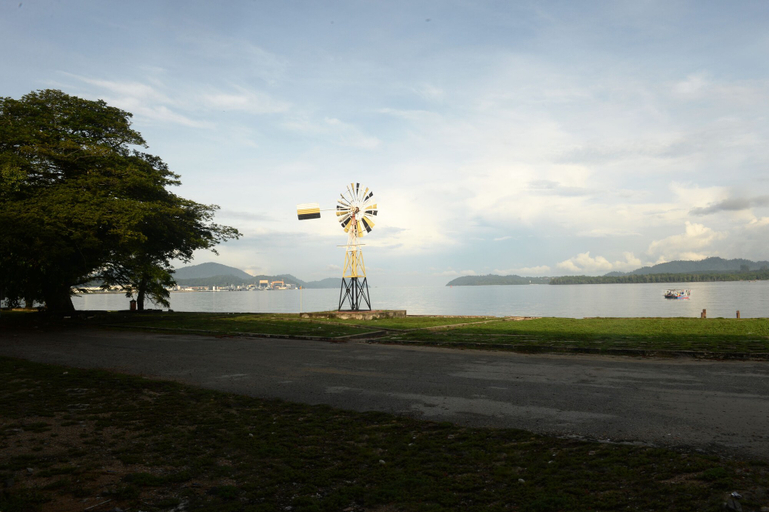Others 5, Brezza Hotel, Manjung