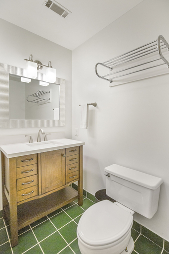 Bathroom 3, Liberty Hall Bed and Breakfast, Anderson