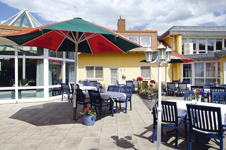 Exterior & Views 2, AVALON Hotelpark Königshof, Helmstedt