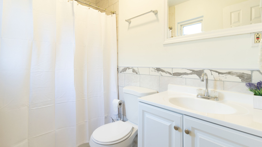 Bathroom 5, Deluxe single bed 1st FL in Elmhurst NY, New York