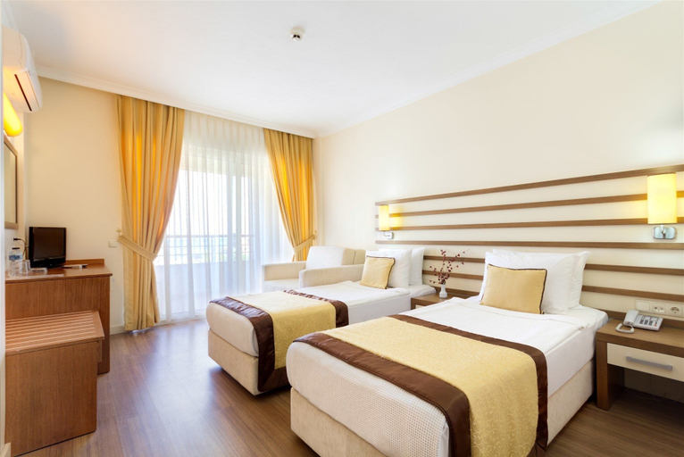 Bedroom 3, Hotel Akbulut, Kuşadası