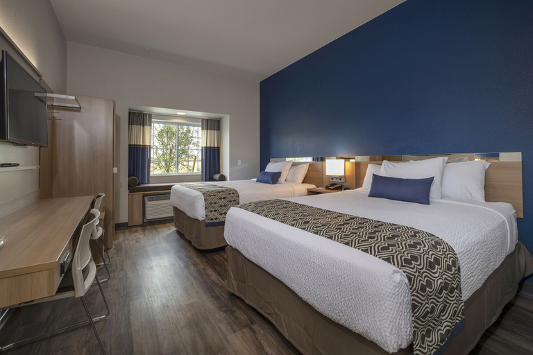 Bedroom 3, Microtel Inn & Suites by Wyndham Loveland, Larimer