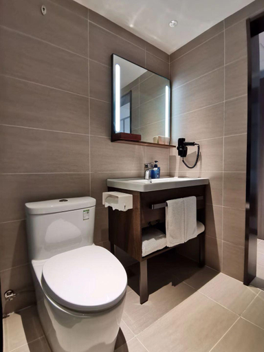 Bathroom, Hanting Hotel Yulin Development Zone Wanda Plaza, Yulin