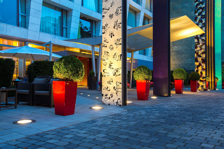 Radisson Blu Media Harbour Hotel, D��sseldorf, Düsseldorf