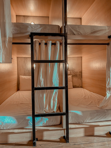 Bedroom 15