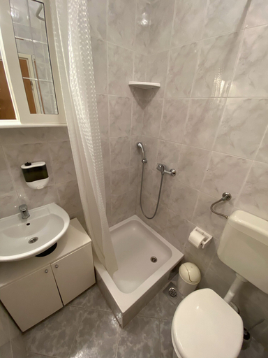 Bathroom 4, Apartments Pulic, Šibenik