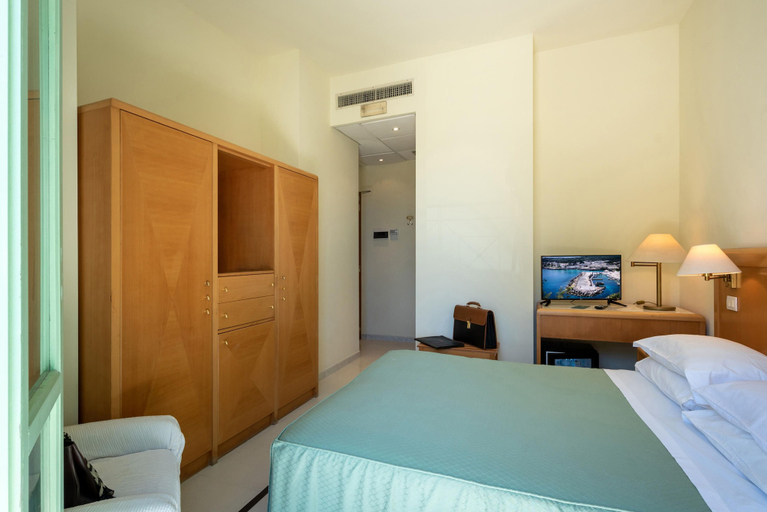 Bedroom 3, Hotel Euromare, Lecce