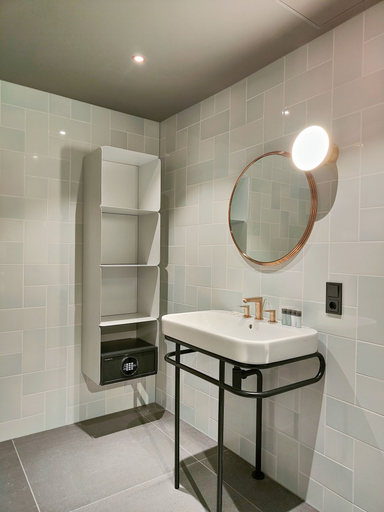 Bathroom 5, The Florian Amsterdam Schiphol Airport, WorldHotels Crafted, Haarlemmermeer
