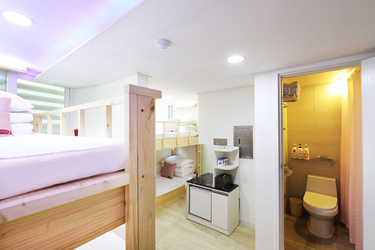 Bedroom 2, STAY7 Myeongdong, Jung