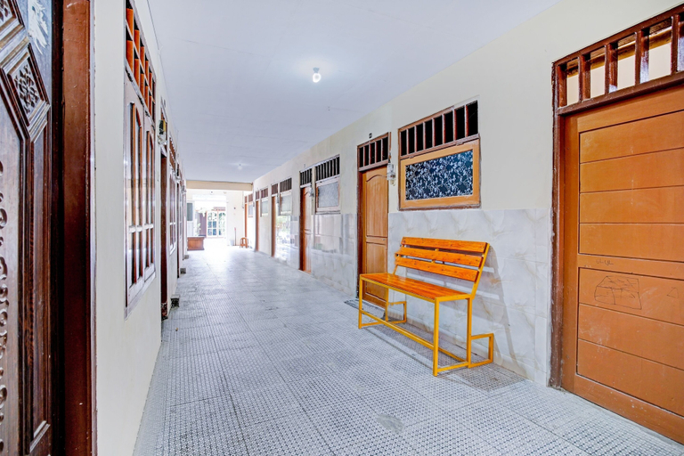 Others 5, SPOT ON 90586 Hagawa Syariah Homestay, Lamongan