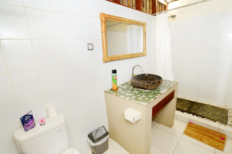 Bathroom 4, Mama Bella's Retreat, Lombok