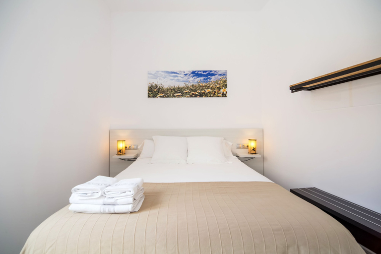 Bedroom 4, The 8 Rooms House, Cádiz