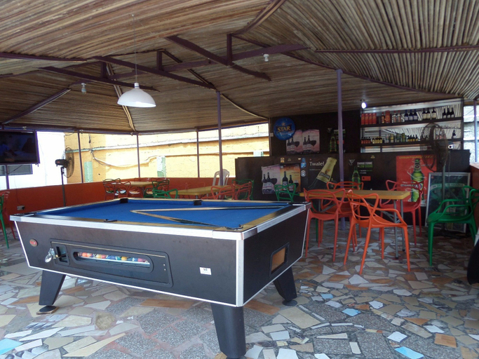 Food & Drinks 4, Jade Guesthouse, Eti-Osa