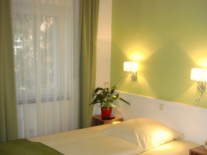 Bedroom 3, Hotel Smart-Inn, Erlangen