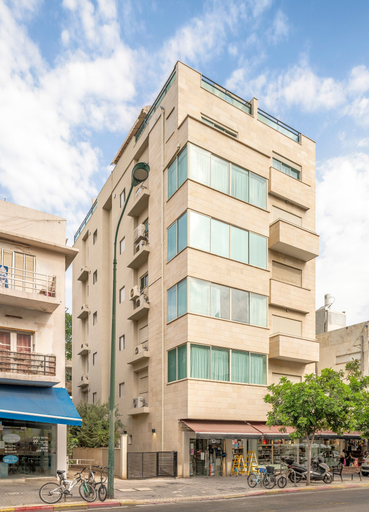 Exterior & Views 2, Mr. Montana - By TLV2GO