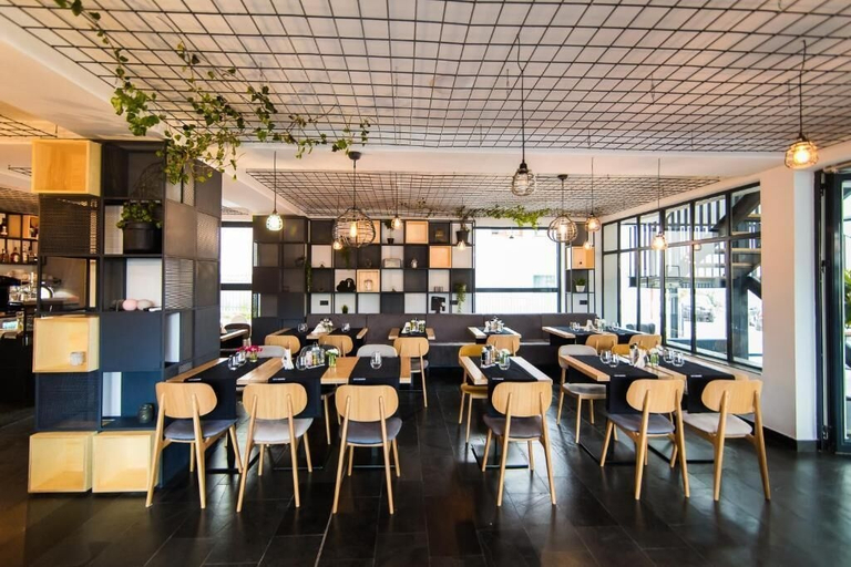 Food & Drinks 5, Hotel Subcarpati, Curtea De Arges