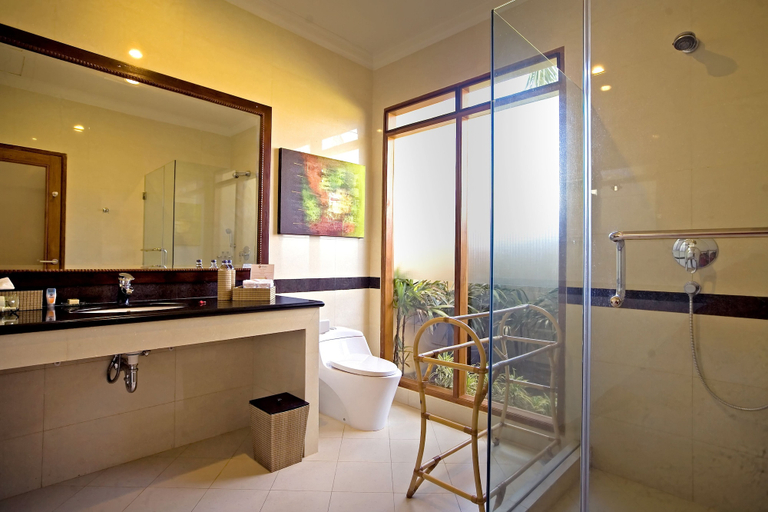 Bathroom 4, Villa Grasia, Lombok