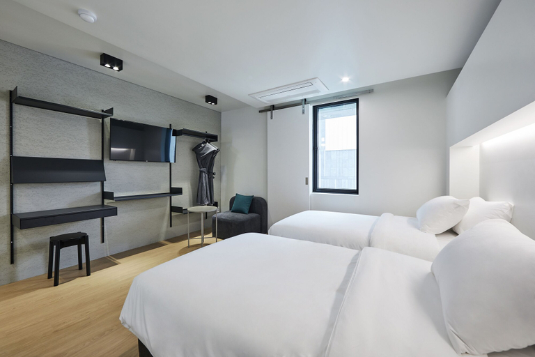 Bedroom 2, Hotel Intro, Haeundae