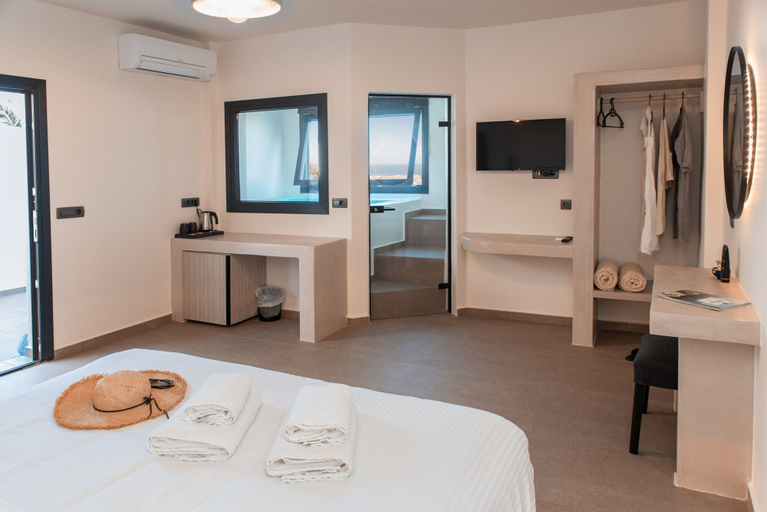 Bedroom 3, North Wind Luxury Suites, South Aegean