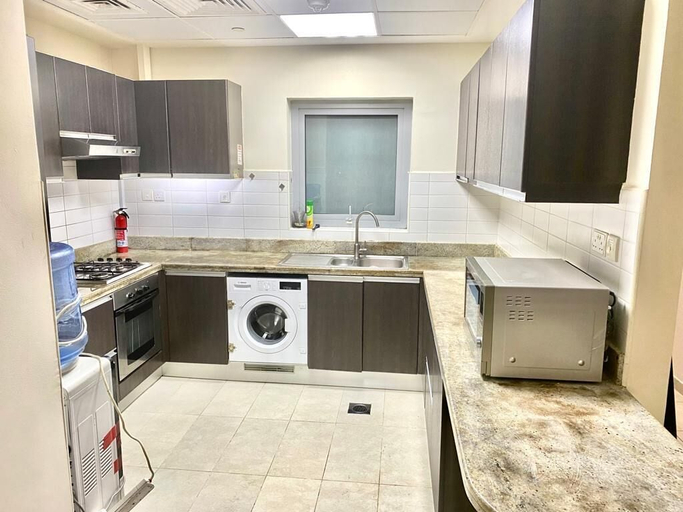 Private kitchen, Brightline Property in Marina for Short Term Rent, Dubai