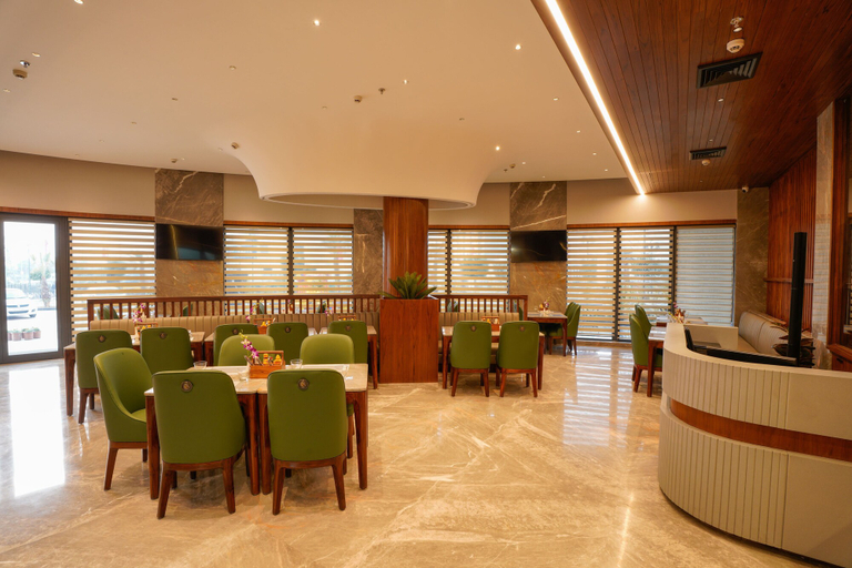 Food & Drinks 5, Regenta Place Chandigarh Mohali, Sahibzada Ajit Singh Nagar