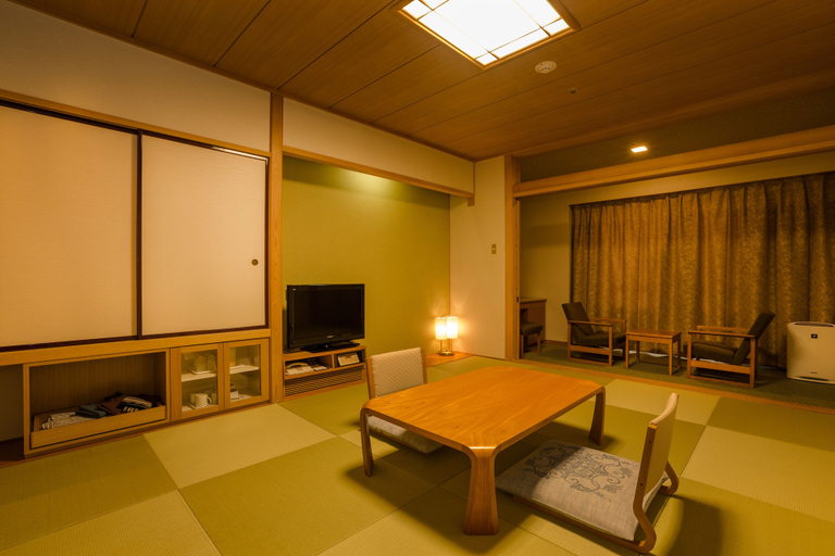 Business Facilities, Diamond Katayamazu Onsen Society, Komatsu