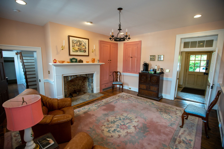 Others 4, Thomas Rose Inn, Greenbrier