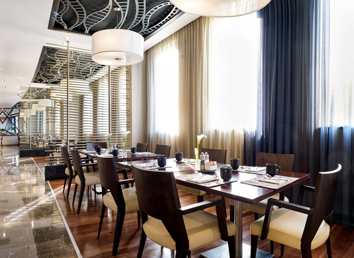 Food & Drinks 5, Radisson Blu Hotel & Convention Centre, Kigali, Gasabo