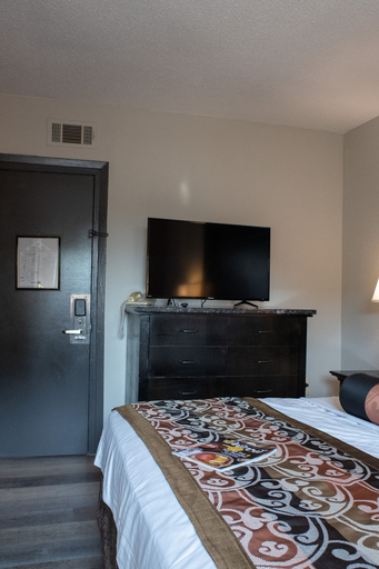 Bedroom 3, Hotel Chataura, Wayne