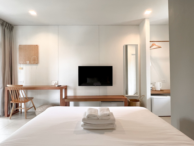 Bedroom 3, SUNKISS pool.bed.cafe, Taling Chan