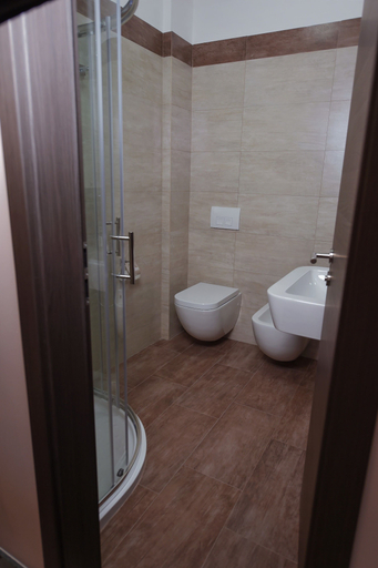 Bathroom 4, Hotel Pandora Residence, Tiranës