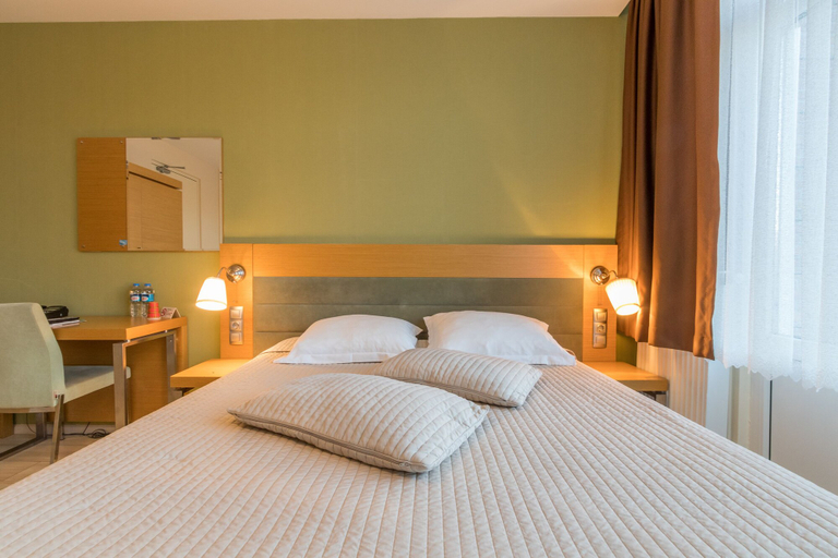 Bedroom 3, Hotel Port, Rotterdam