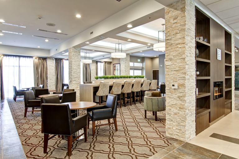 Food & Drinks 5, Holiday Inn Express & Suites OSHAWA DOWNTOWN - TORONTO AREA by IHG, Durham