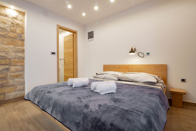 Bedroom 2, Apartments Marinici Rijeka, Viškovo
