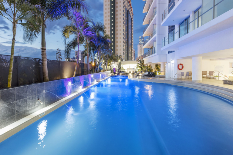 Sport & Beauty 2, Wyndham Surfers Paradise, Gold Coast