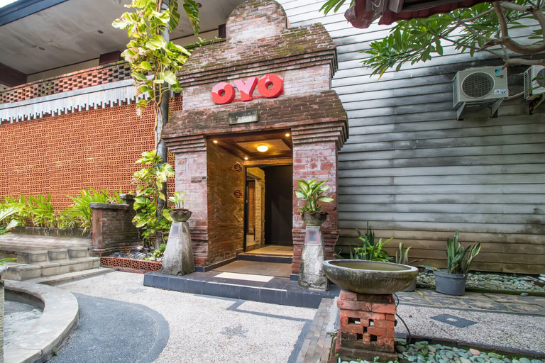Exterior & Views 2, Hotel O Maxi Budget, Badung