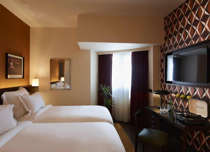 Bedroom 2, Brown Acropol, a member of Brown Hotels, Attica